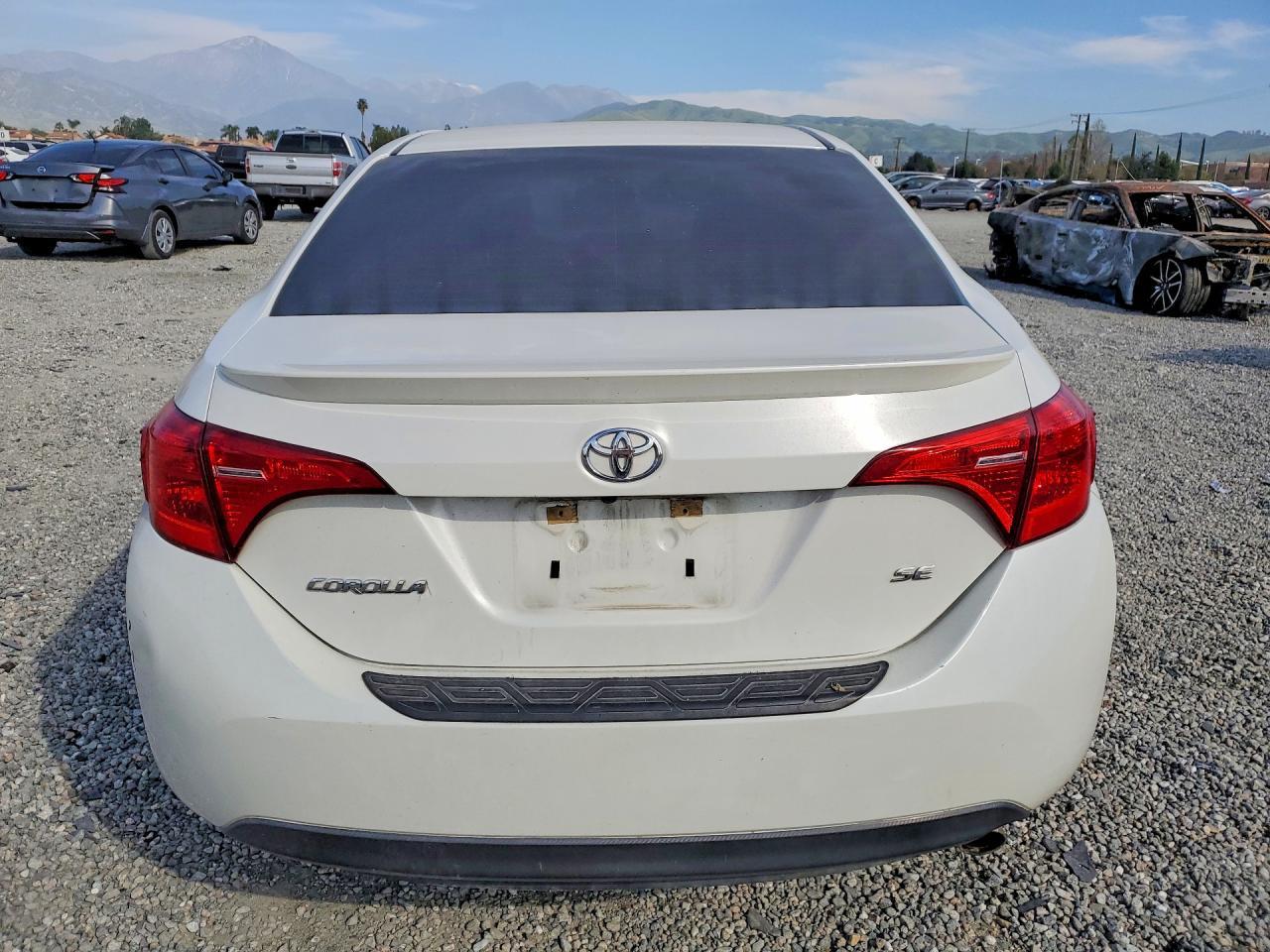 2018 TOYOTA COROLLA