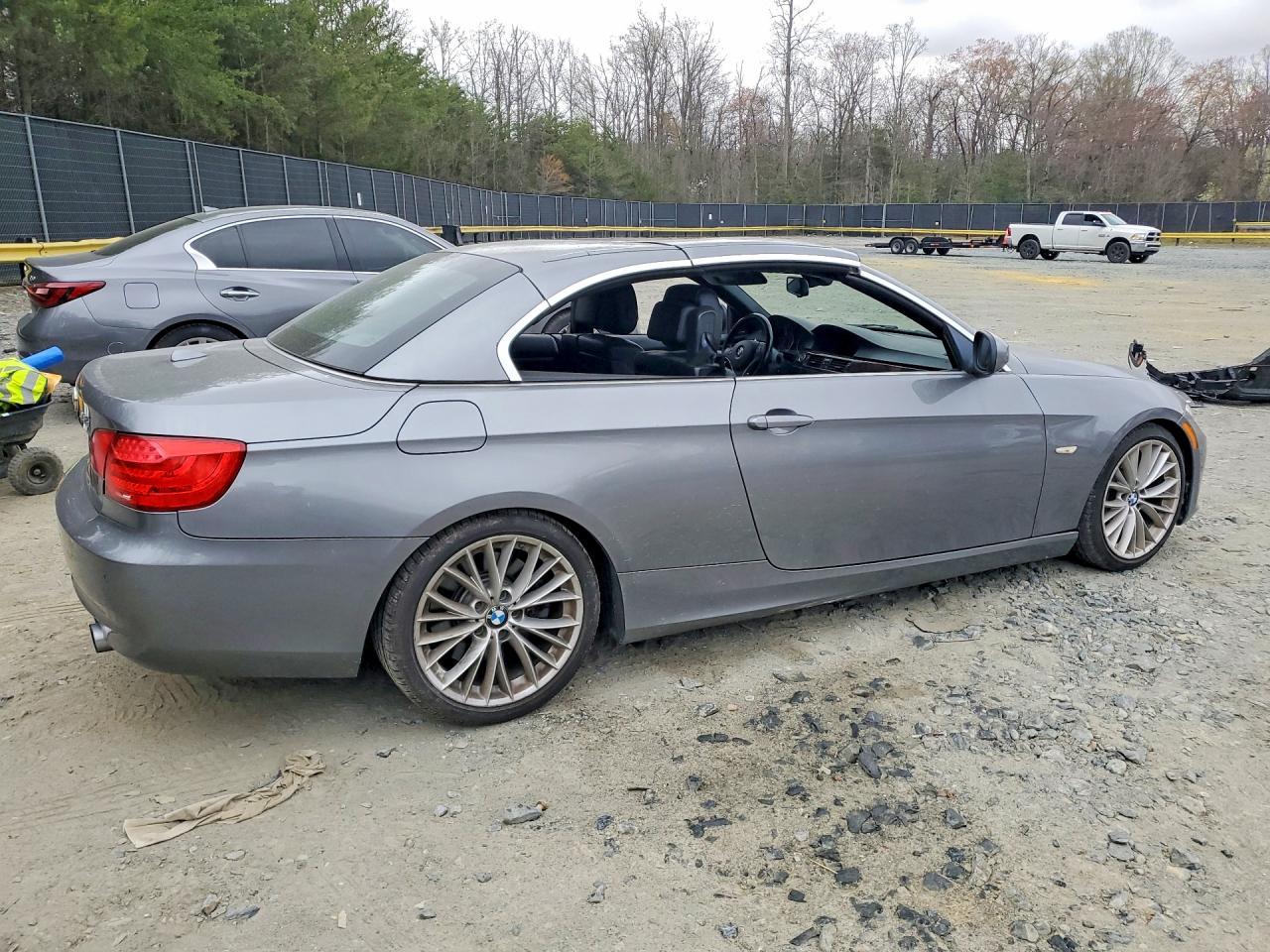 2011 BMW 3 SERIES