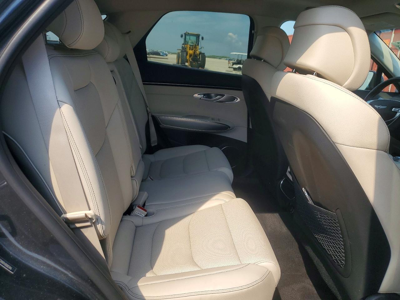 2024 GENESIS GV70