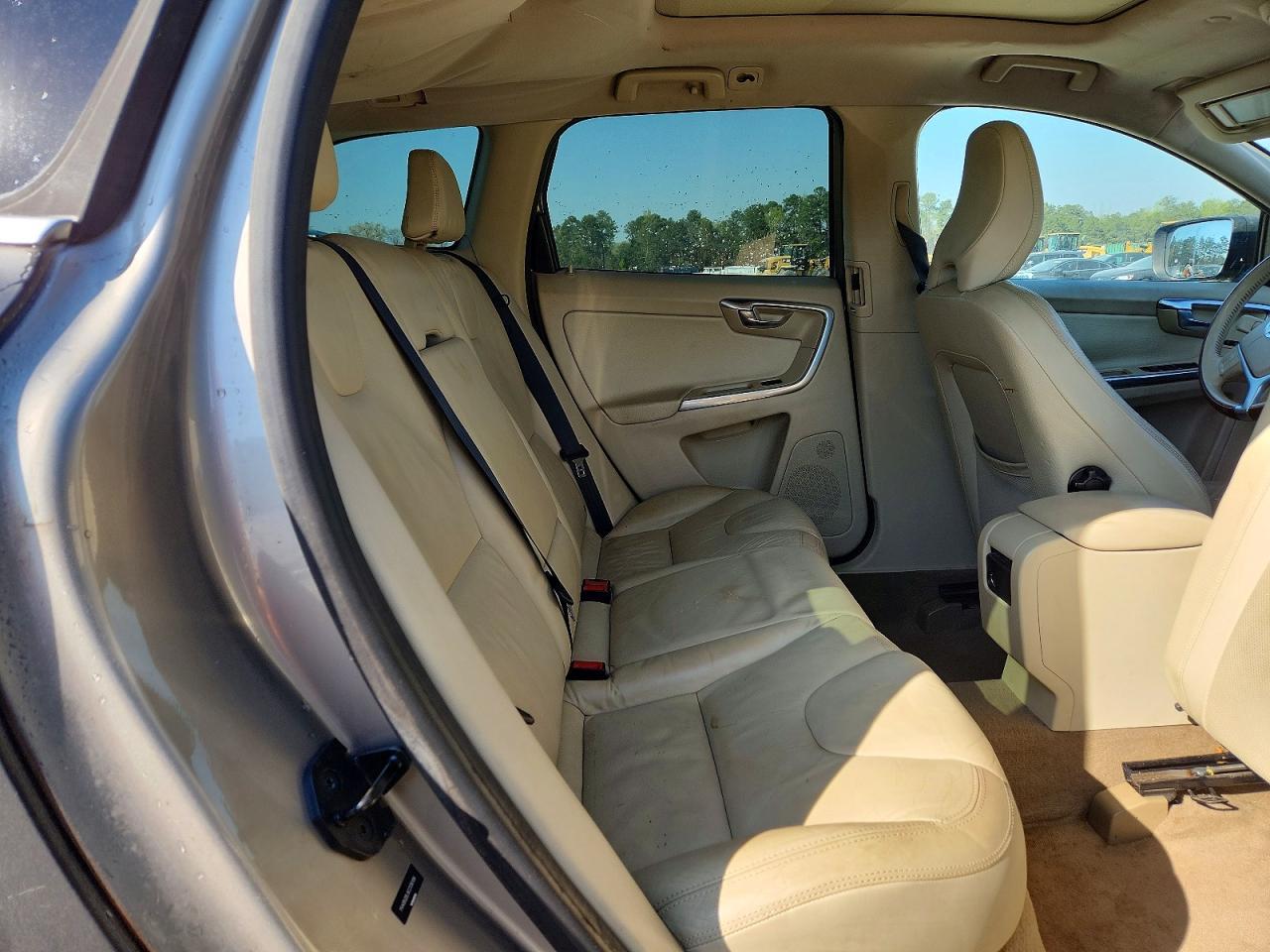 2012 VOLVO XC60