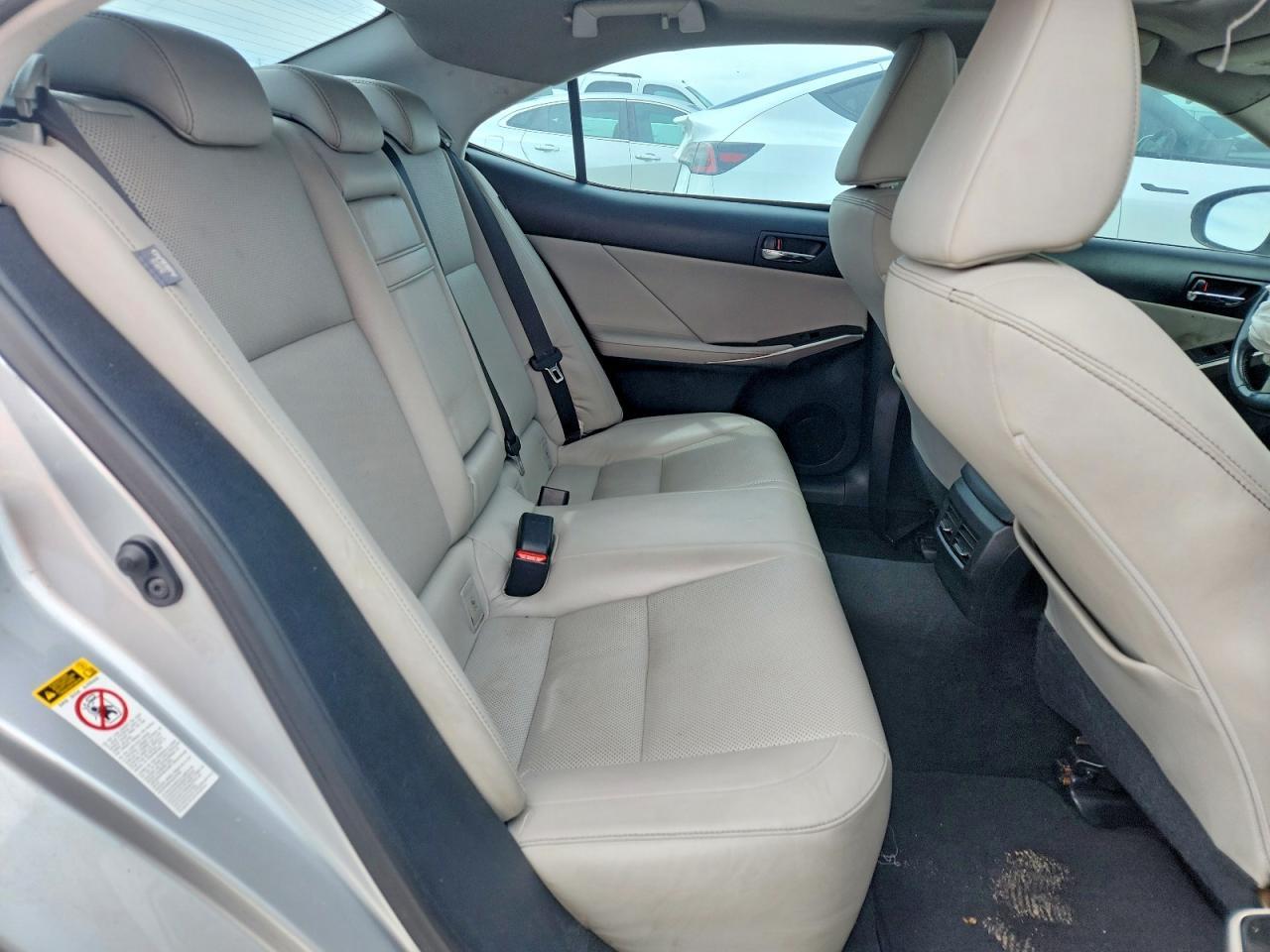 2015 LEXUS IS 250