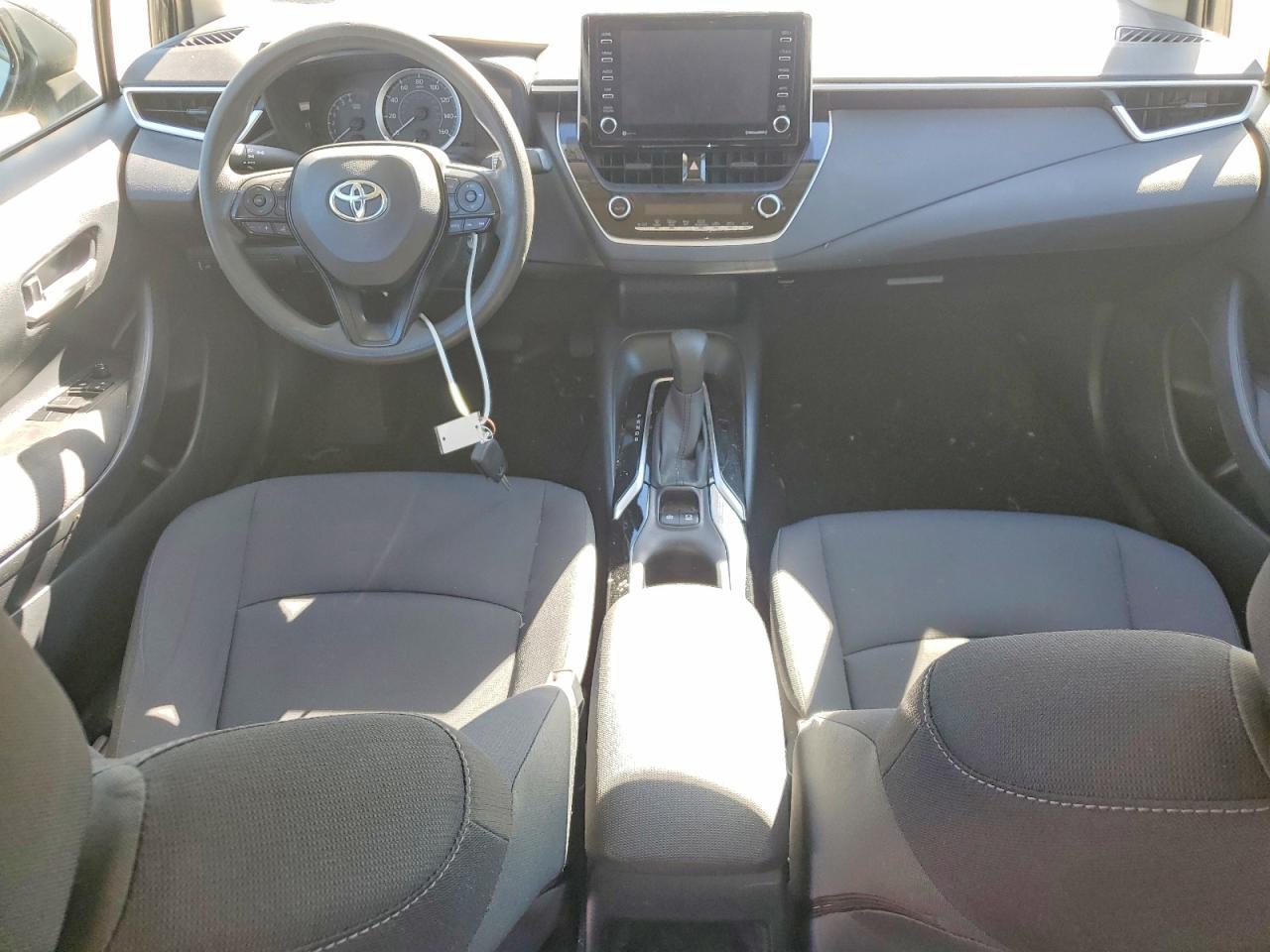 2021 TOYOTA COROLLA