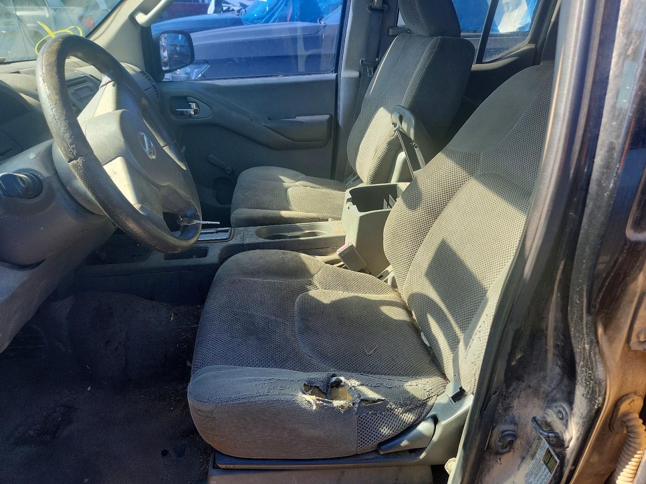 2012 NISSAN Frontier