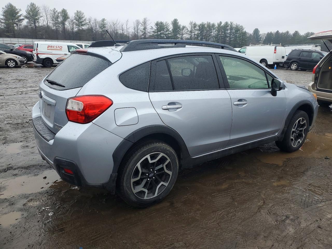 2016 SUBARU Crosstrek
