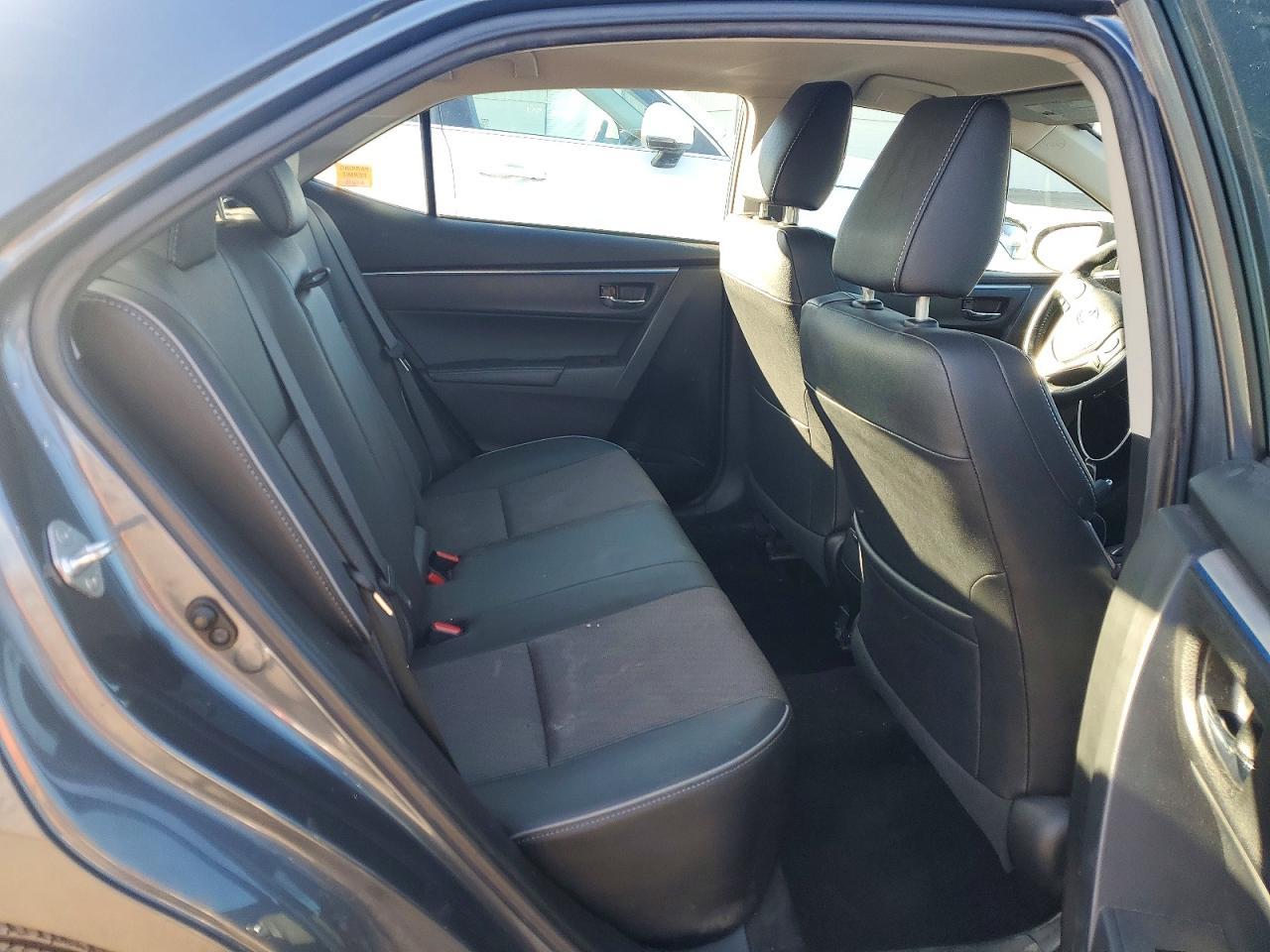 2016 TOYOTA COROLLA