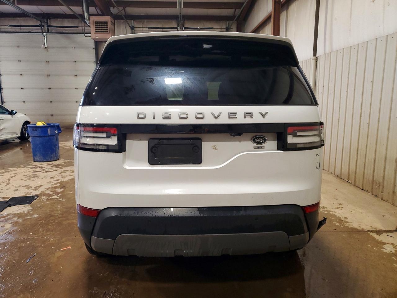 2018 LAND ROVER Discovery