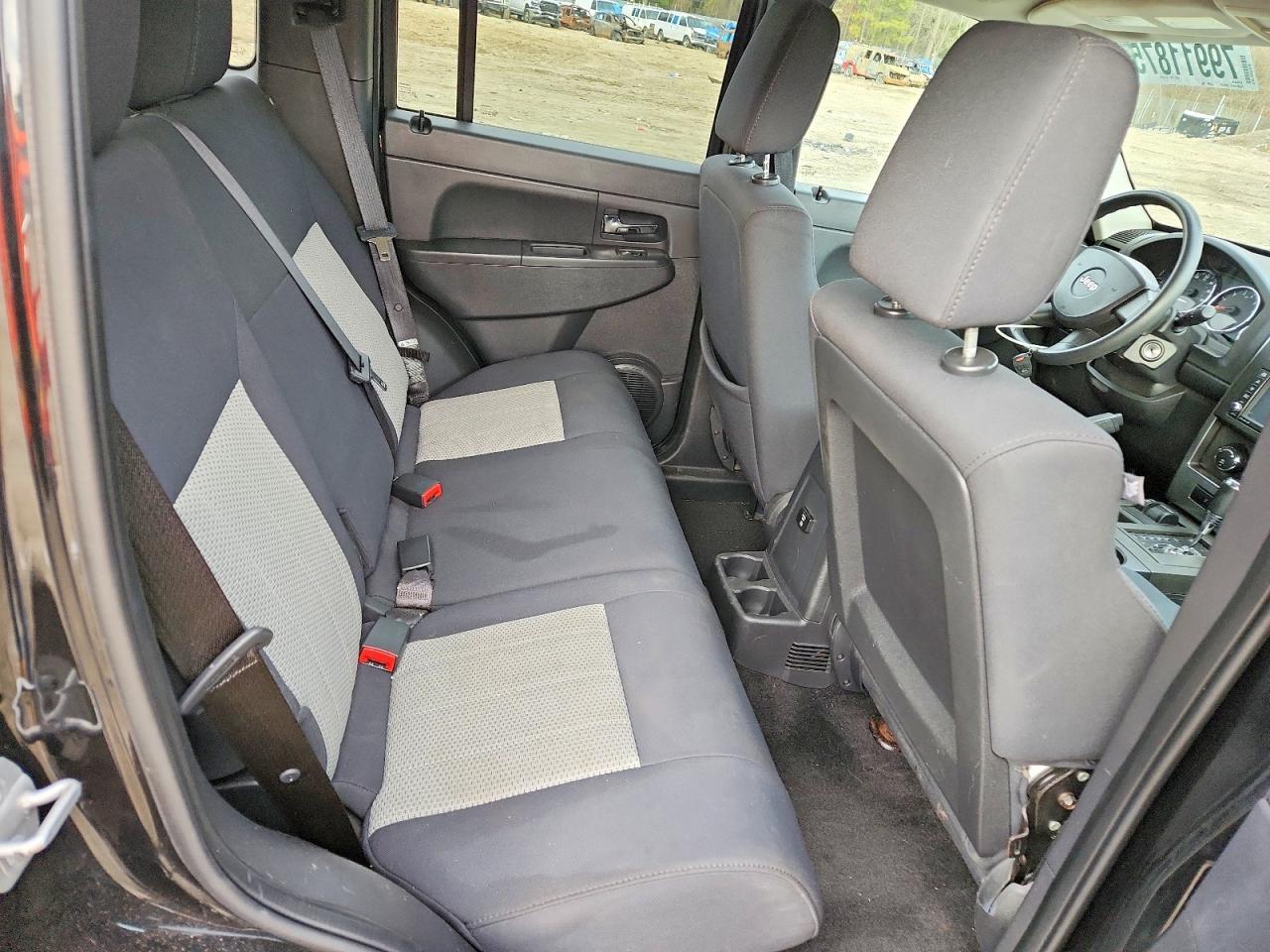 2009 JEEP Liberty