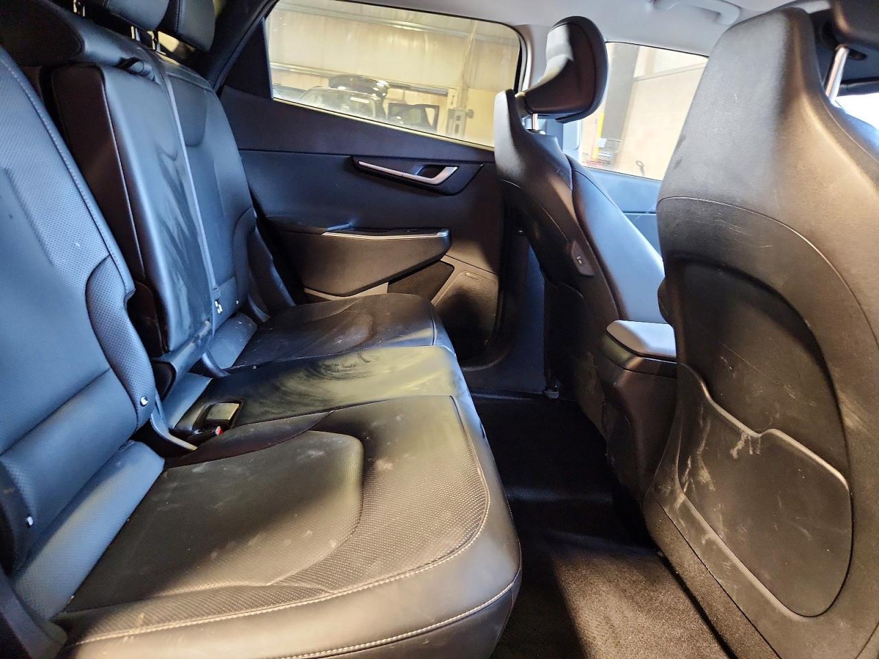 2023 KIA EV6