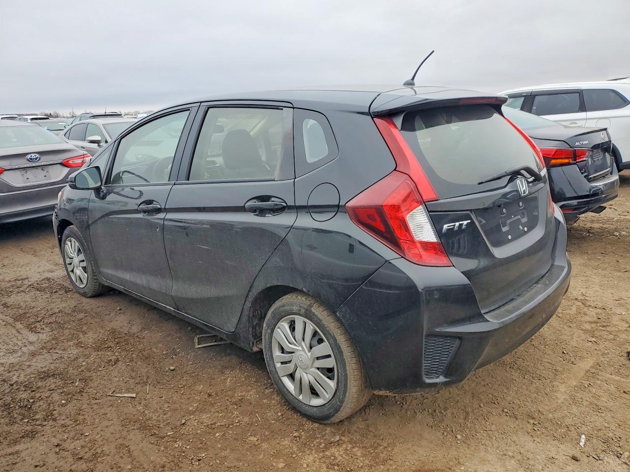 2016 HONDA FIT
