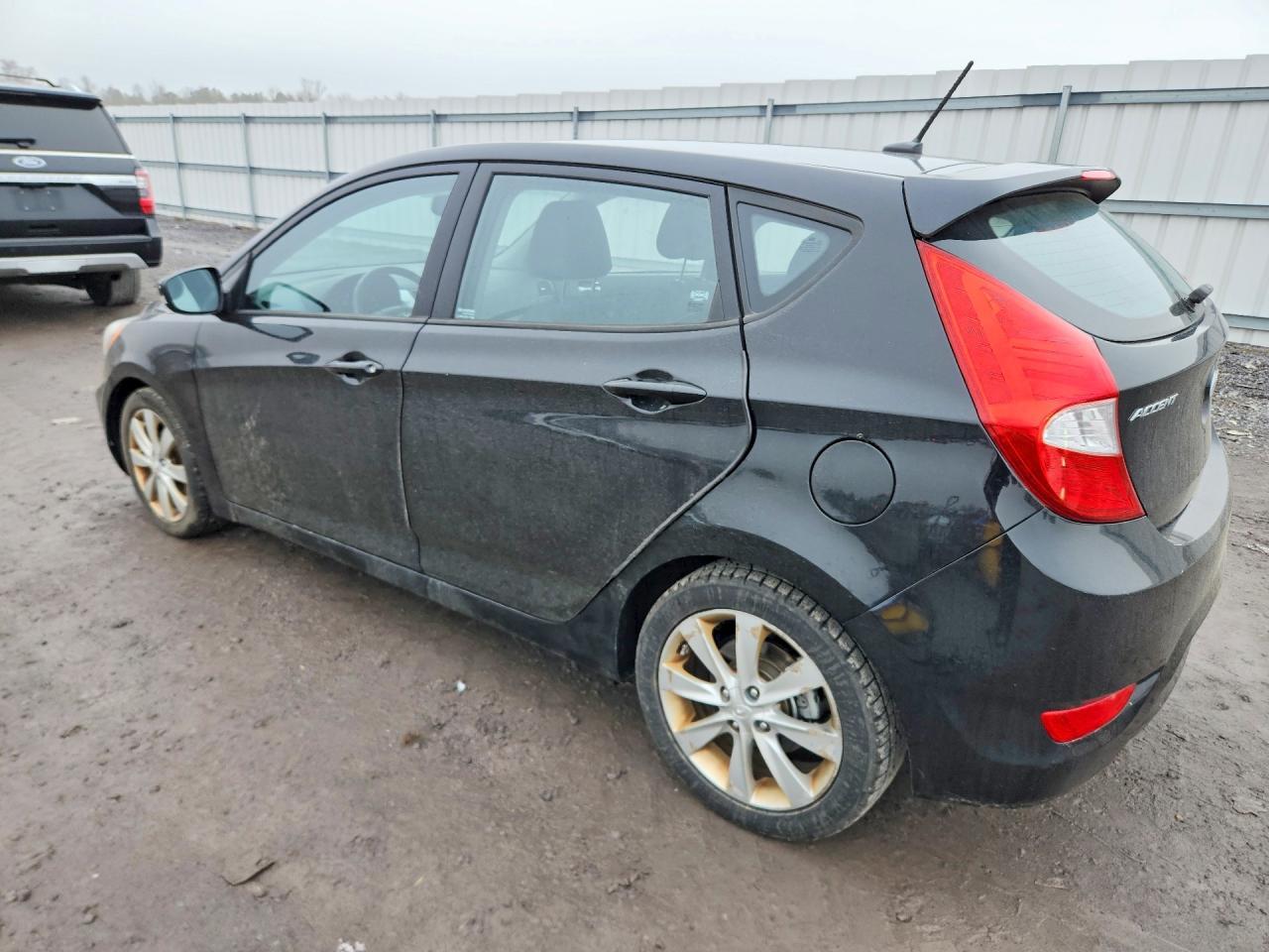 2013 HYUNDAI ACCENT