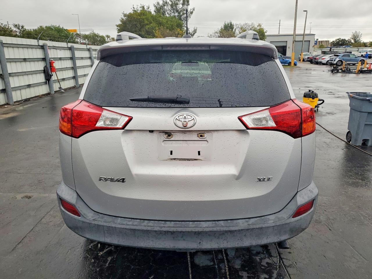 2015 TOYOTA RAV4