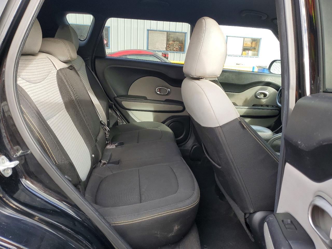 2015 KIA SOUL