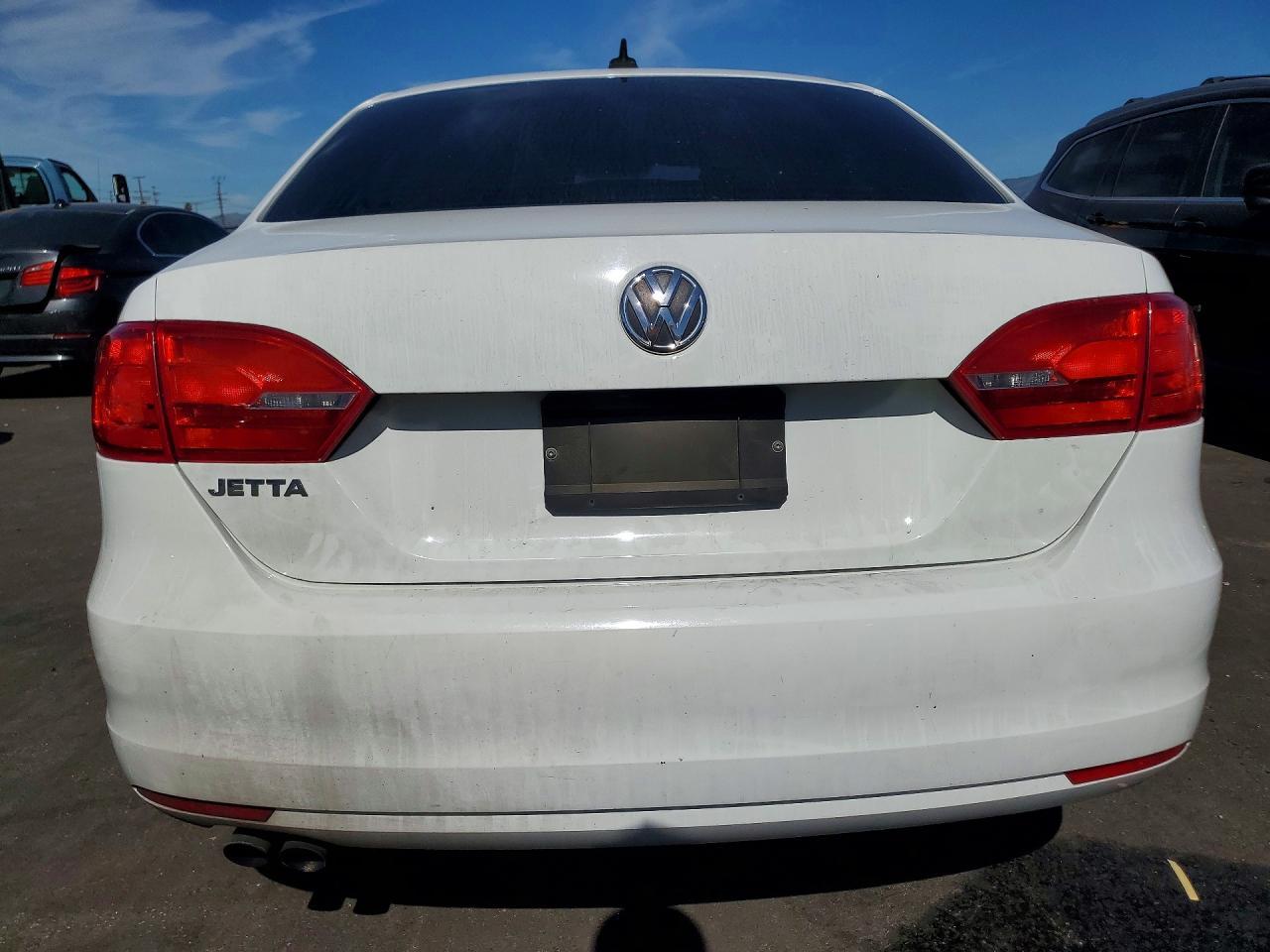 2014 VOLKSWAGEN JETTA