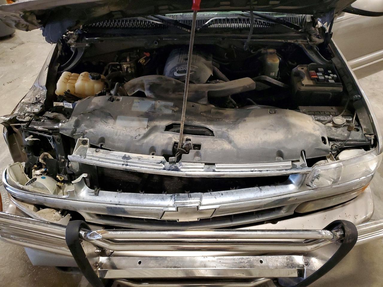 2002 CHEVROLET Tahoe