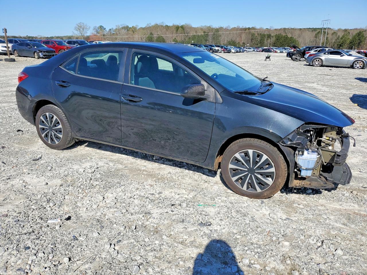 2017 TOYOTA COROLLA