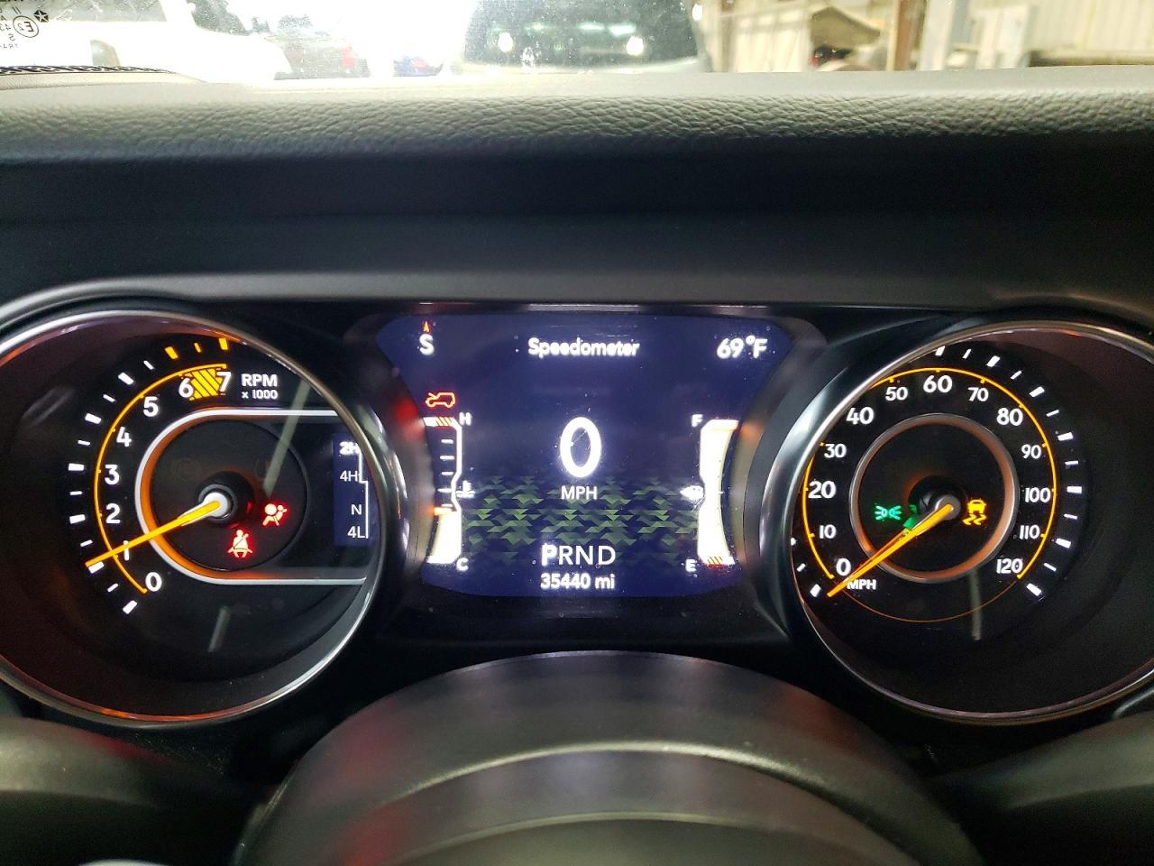 2022 JEEP WRANGLER