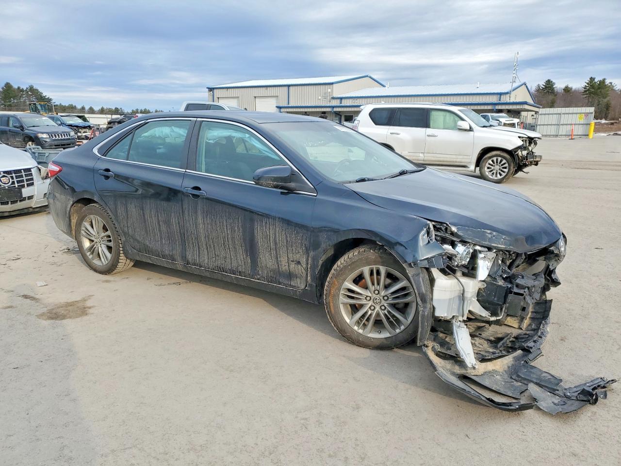 2015 TOYOTA CAMRY