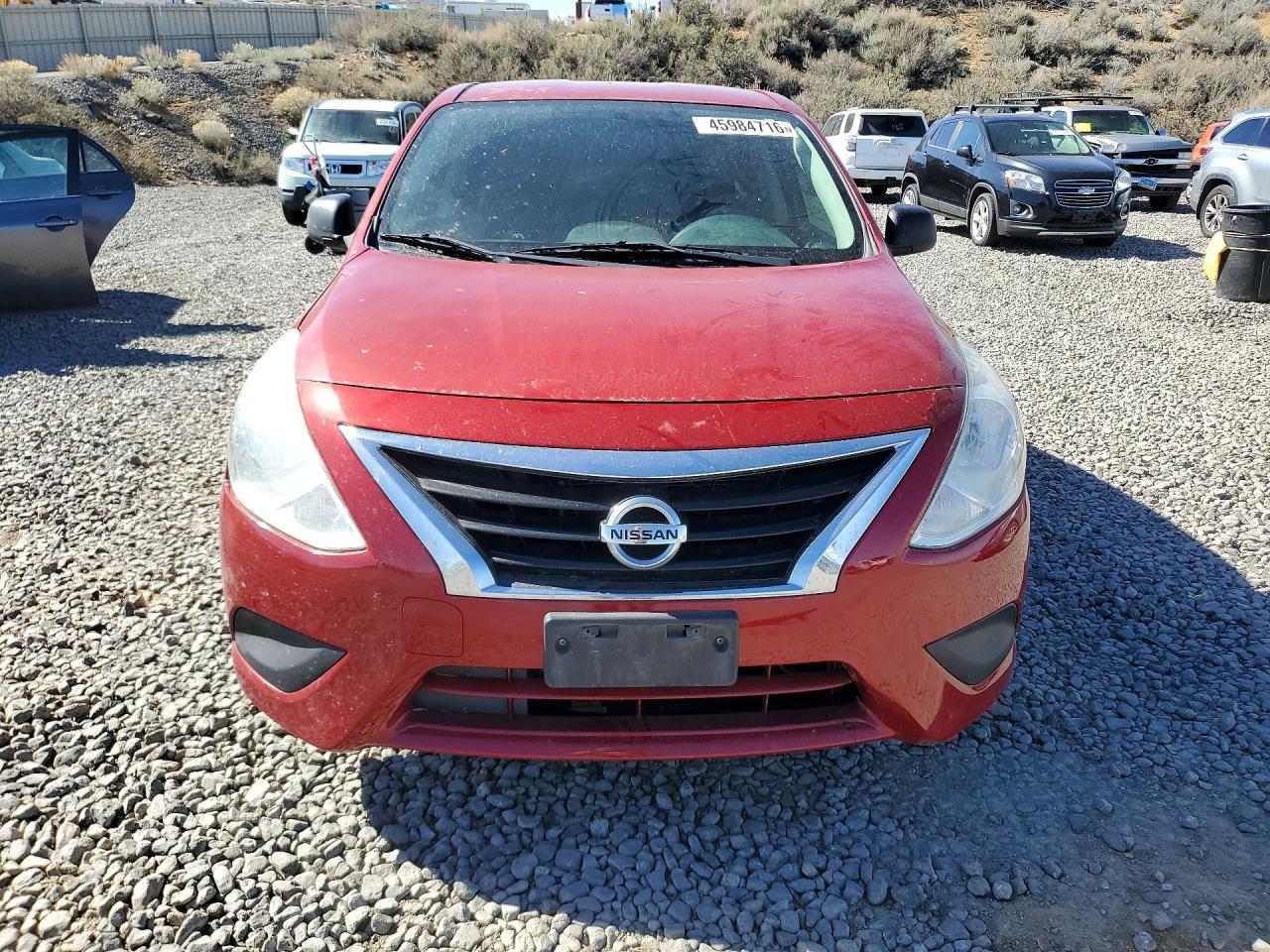 2015 NISSAN VERSA
