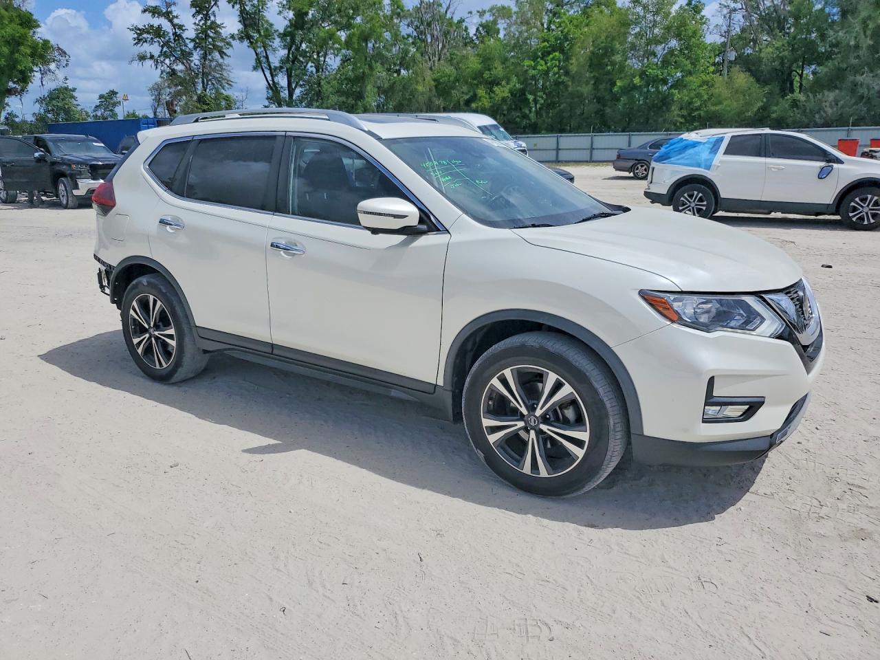 2019 NISSAN ROGUE