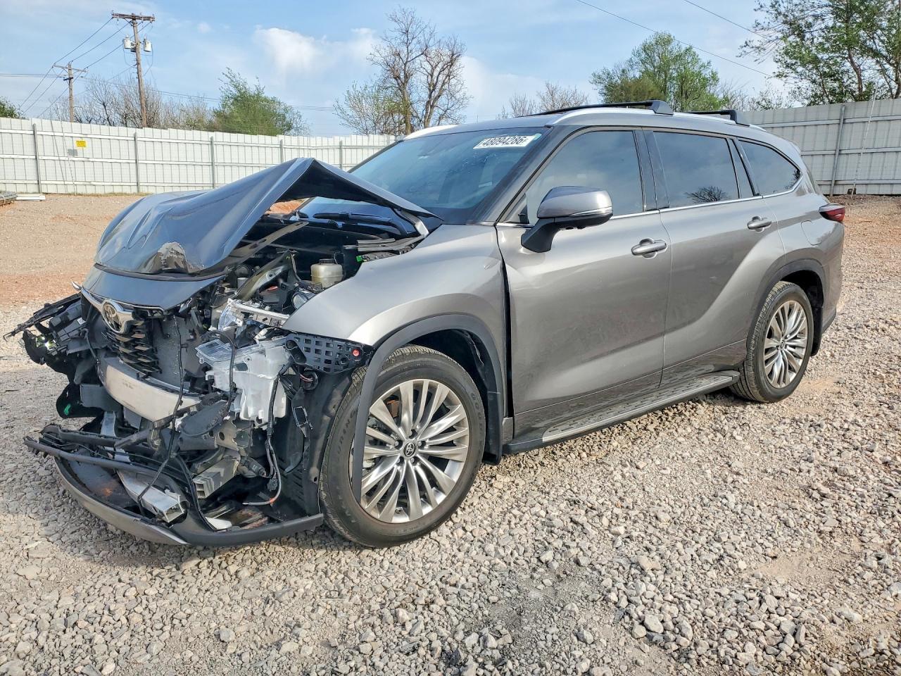 2025 TOYOTA HIGHLANDER
