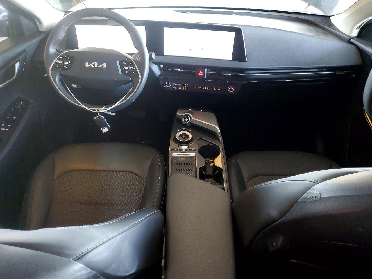 2024 KIA EV6