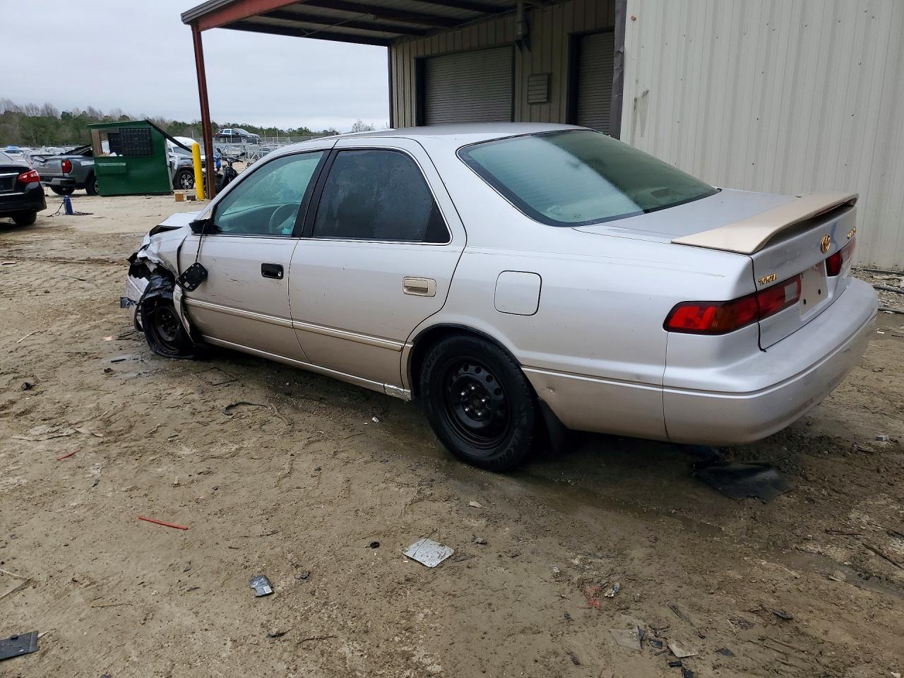1998 TOYOTA CAMRY