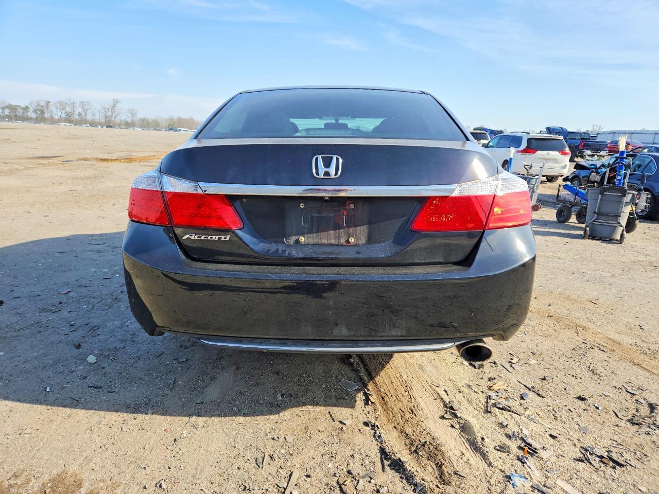 2015 HONDA ACCORD
