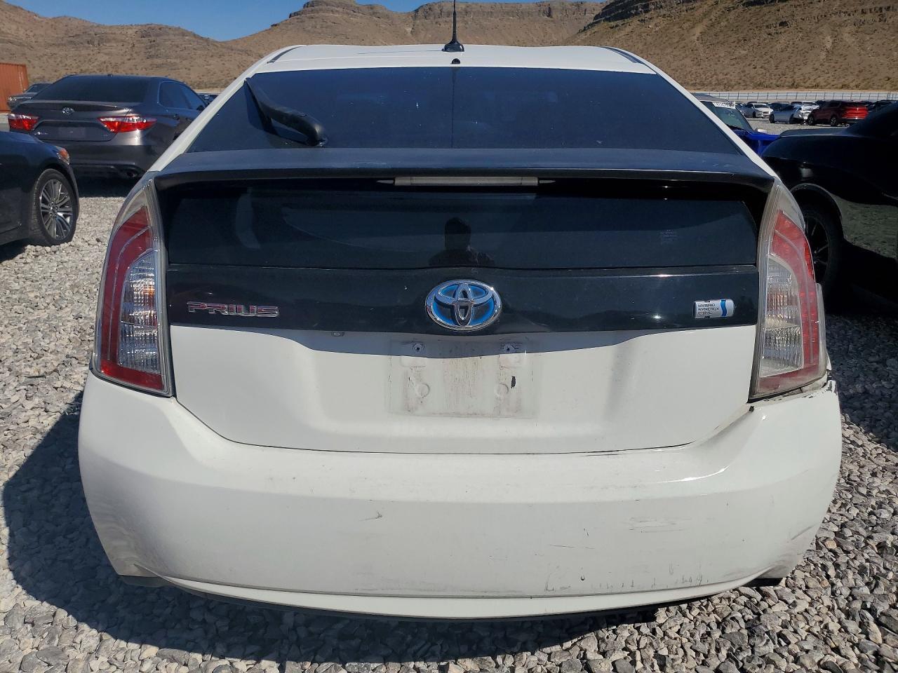 2014 TOYOTA PRIUS
