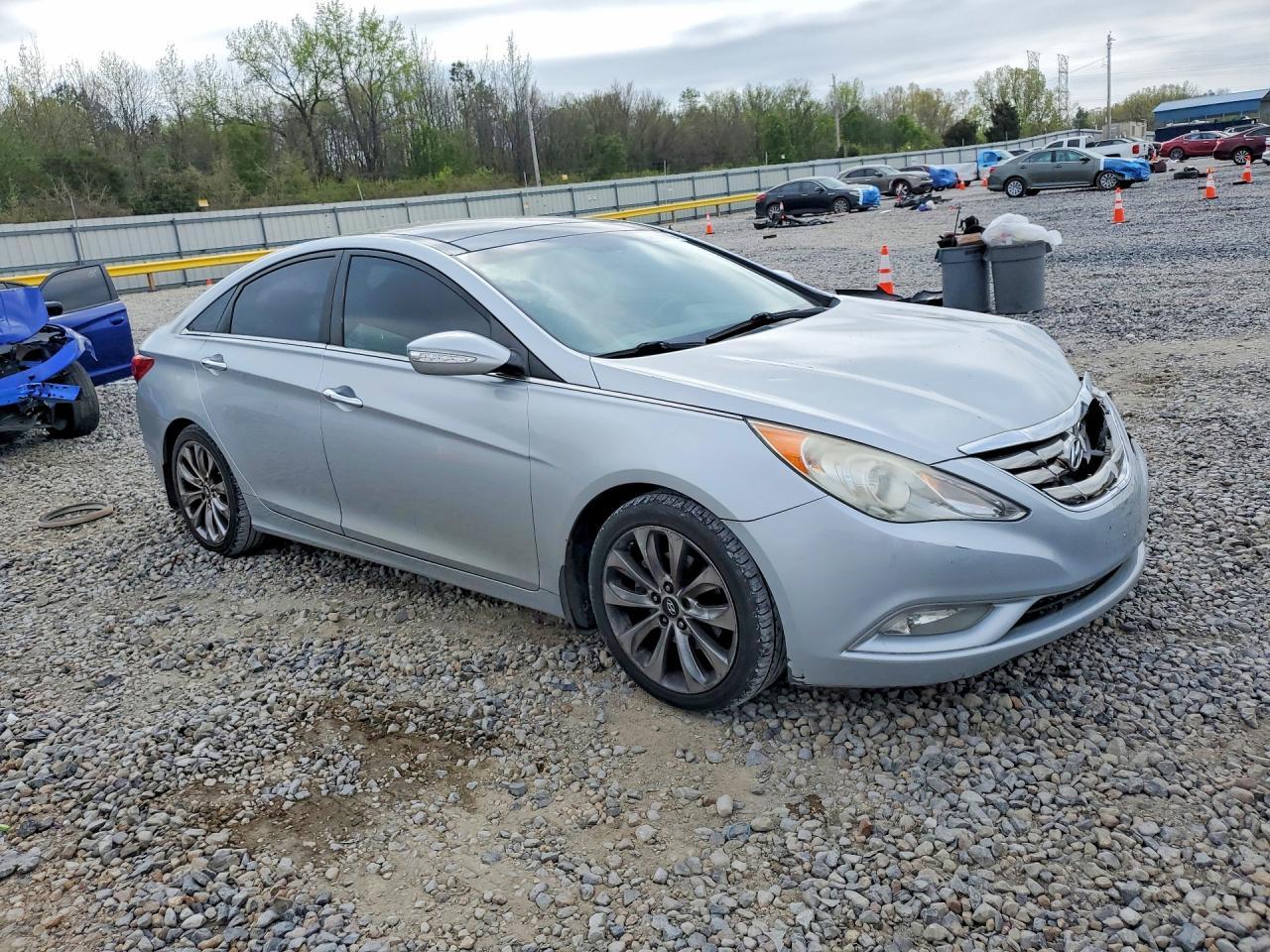 2012 HYUNDAI SONATA