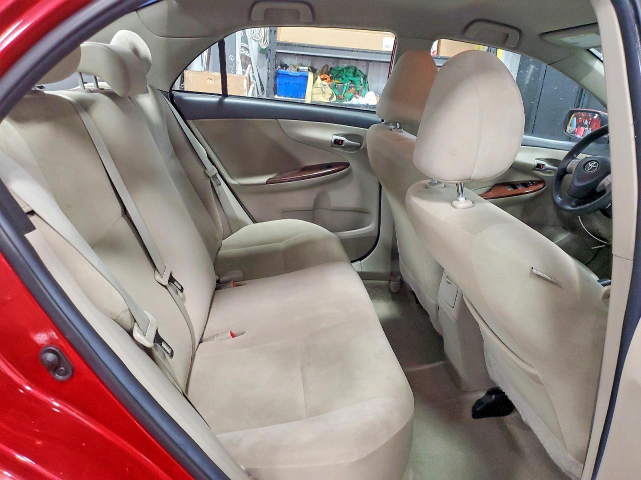 2011 TOYOTA COROLLA