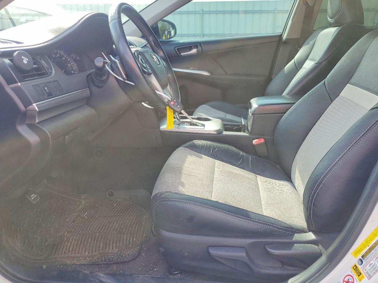 2014 TOYOTA CAMRY