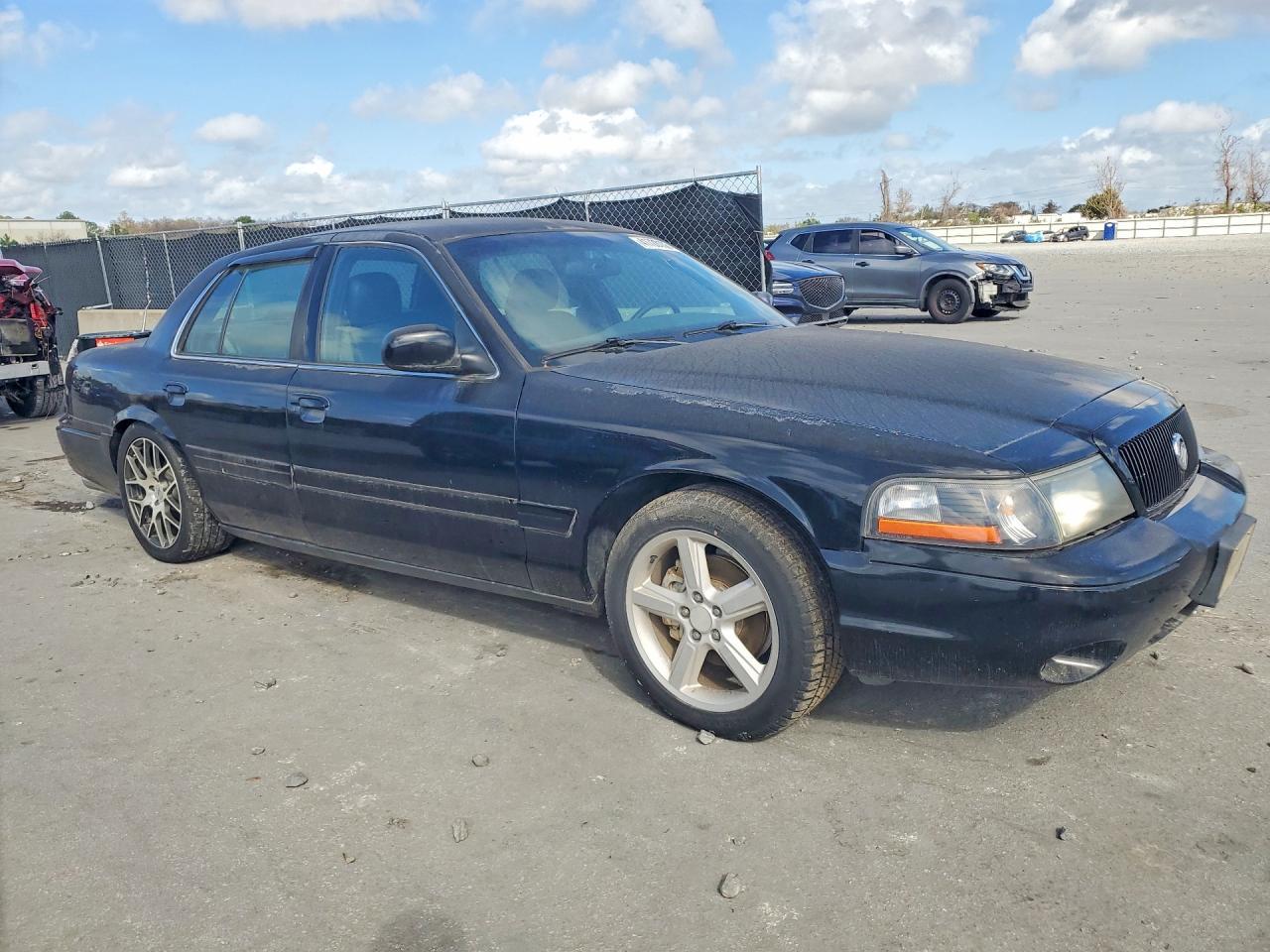 2003 MERCURY Marauder