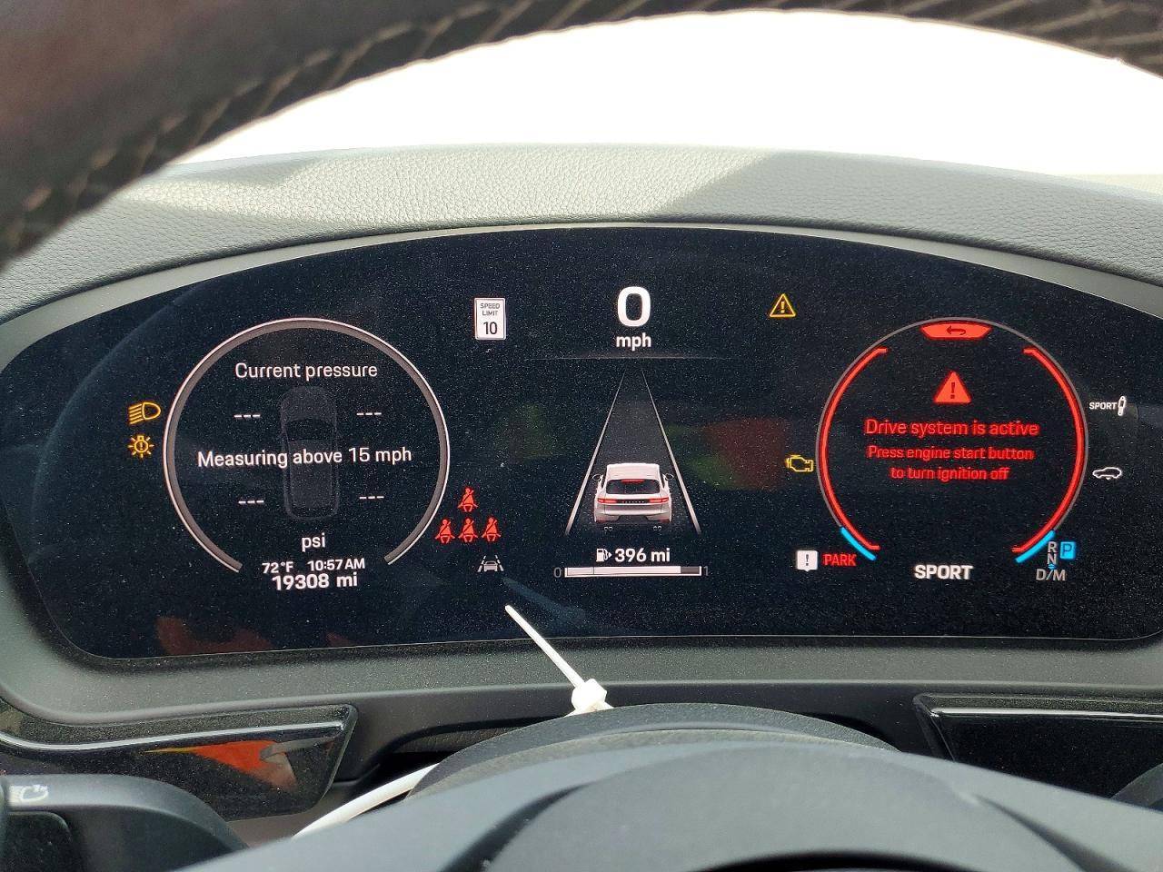 2024 PORSCHE CAYENNE
