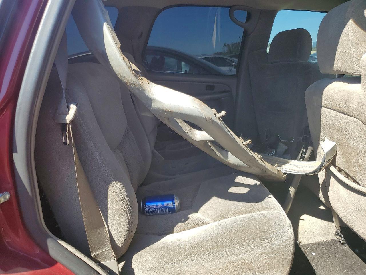2004 CHEVROLET Tahoe