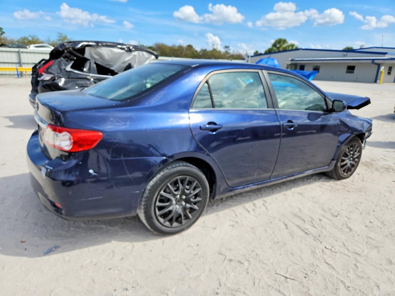 2012 TOYOTA COROLLA