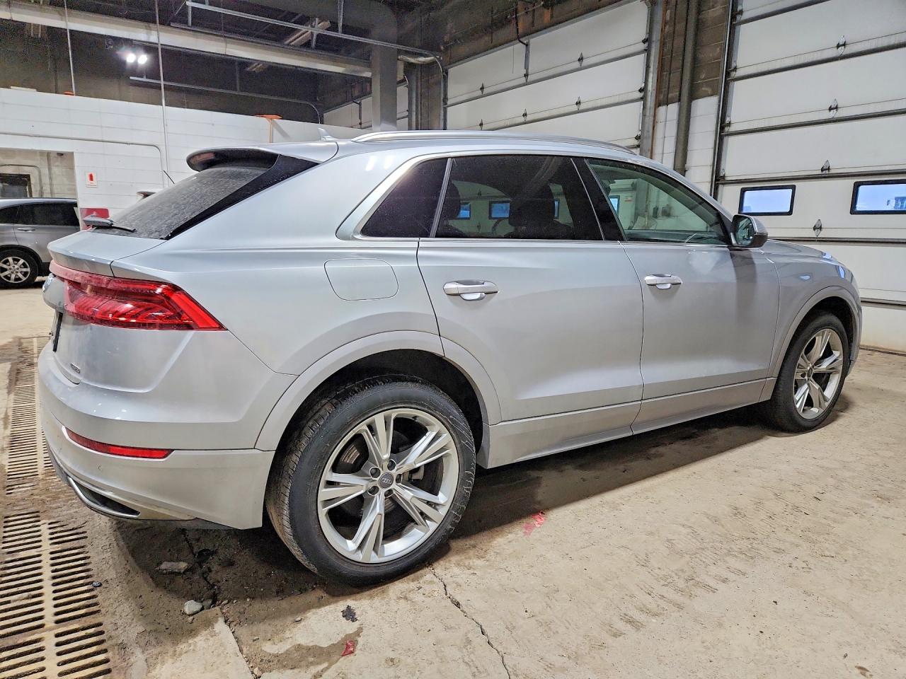 2020 AUDI Q8