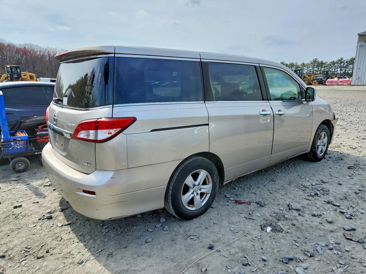 2011 NISSAN Quest