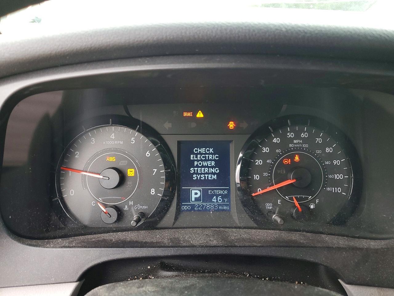 2016 TOYOTA SIENNA