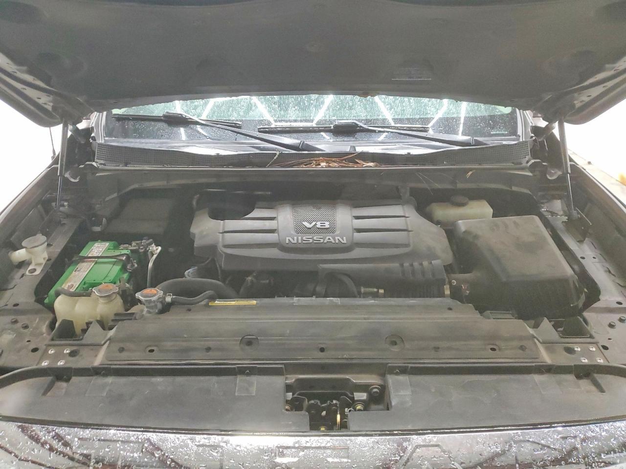 2017 NISSAN Titan