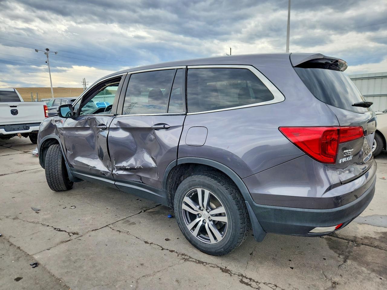 2017 HONDA PILOT