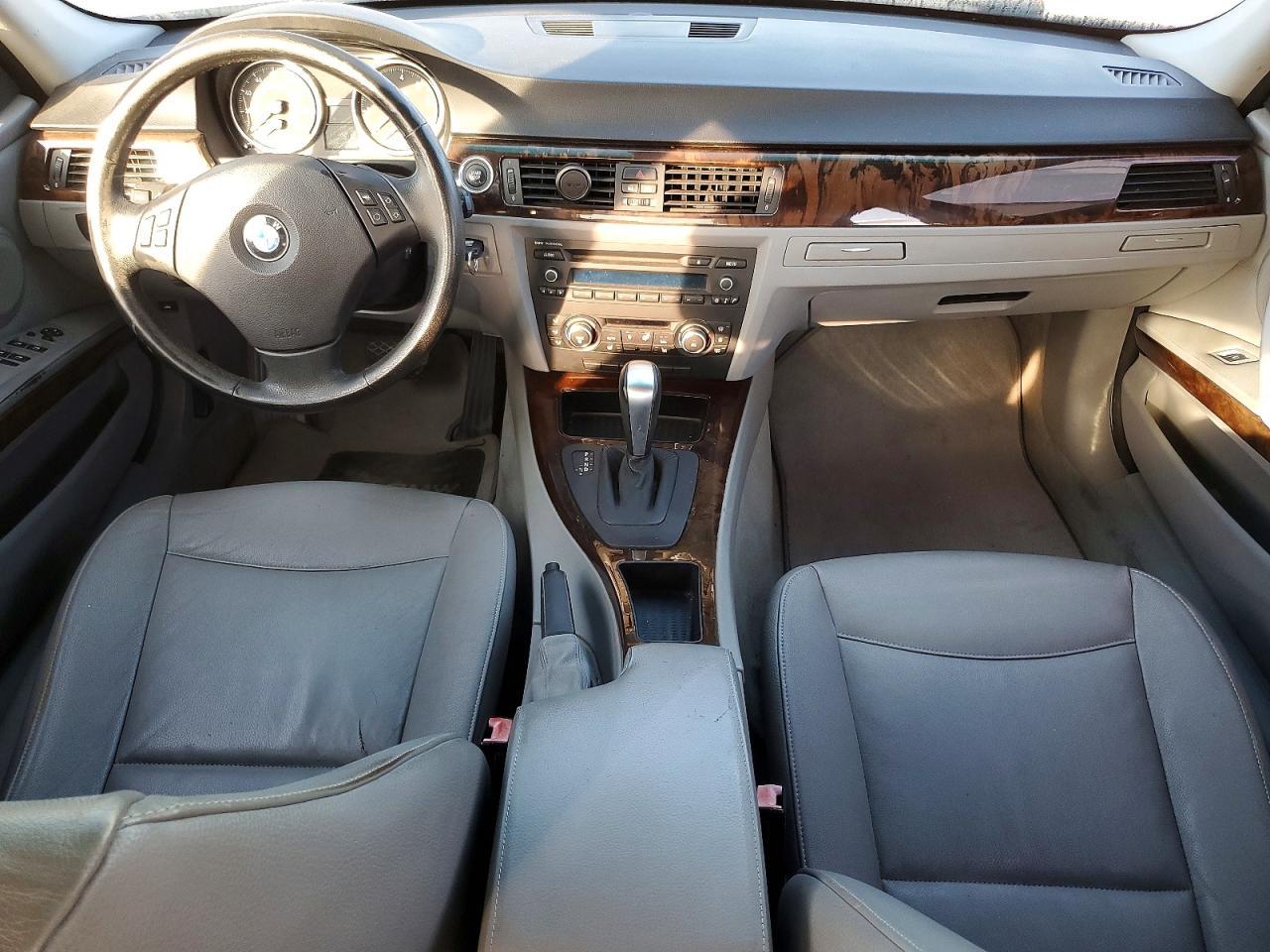 2011 BMW 3 SERIES