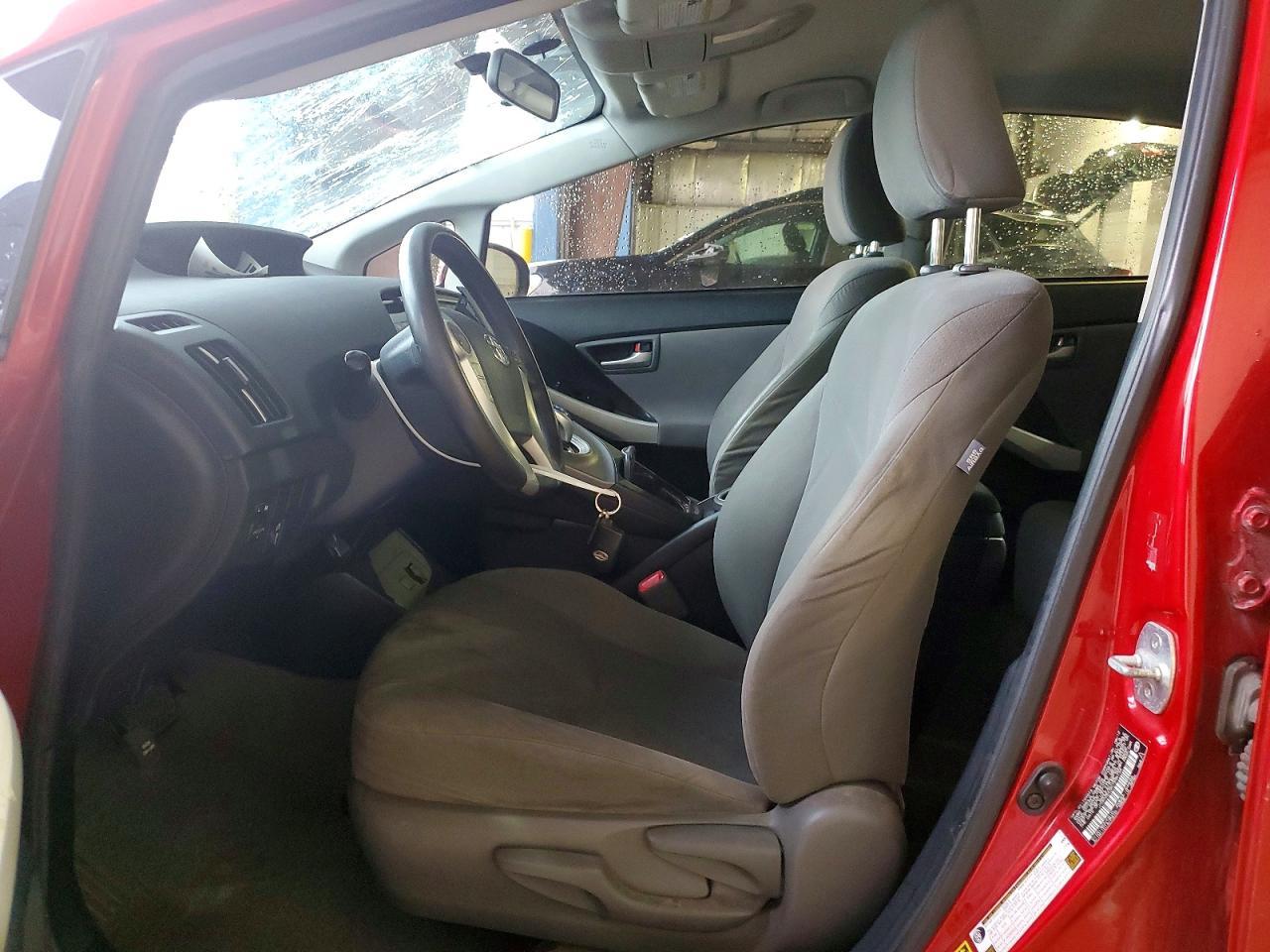 2012 TOYOTA PRIUS