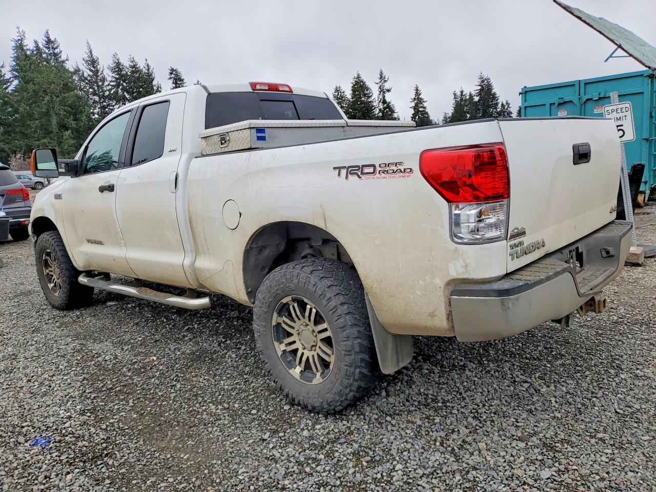 2008 TOYOTA TUNDRA