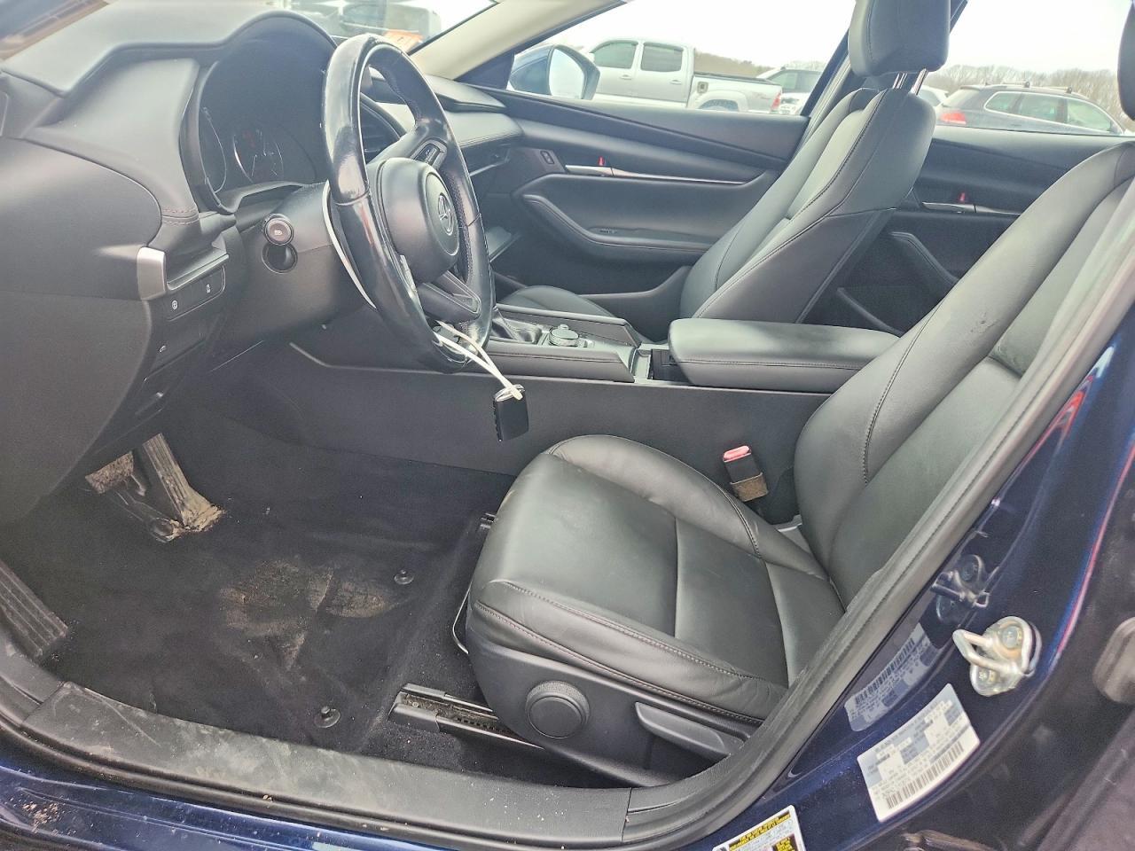 2020 MAZDA 3