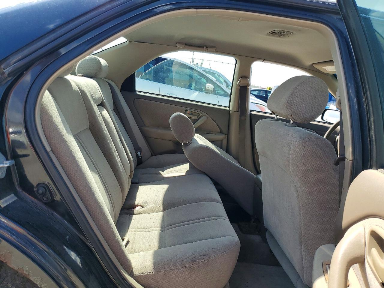 2001 TOYOTA CAMRY