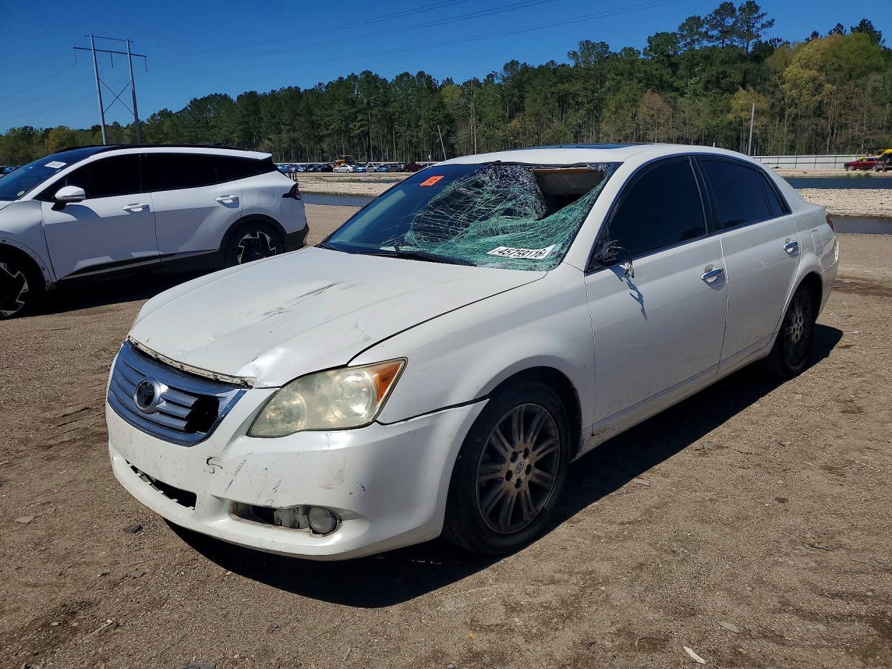 2008 TOYOTA Avalon