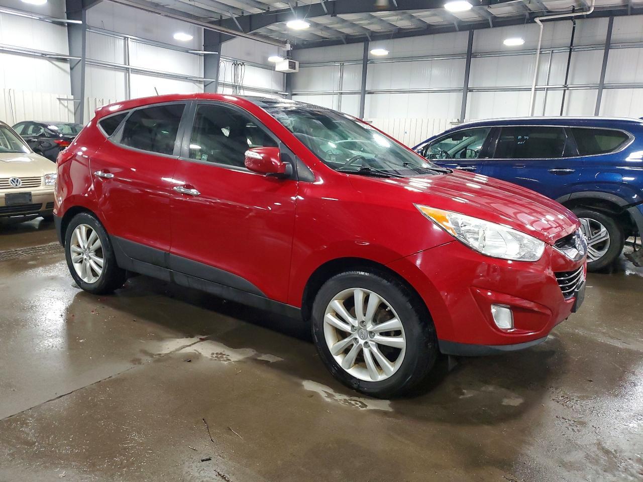 2011 HYUNDAI TUCSON