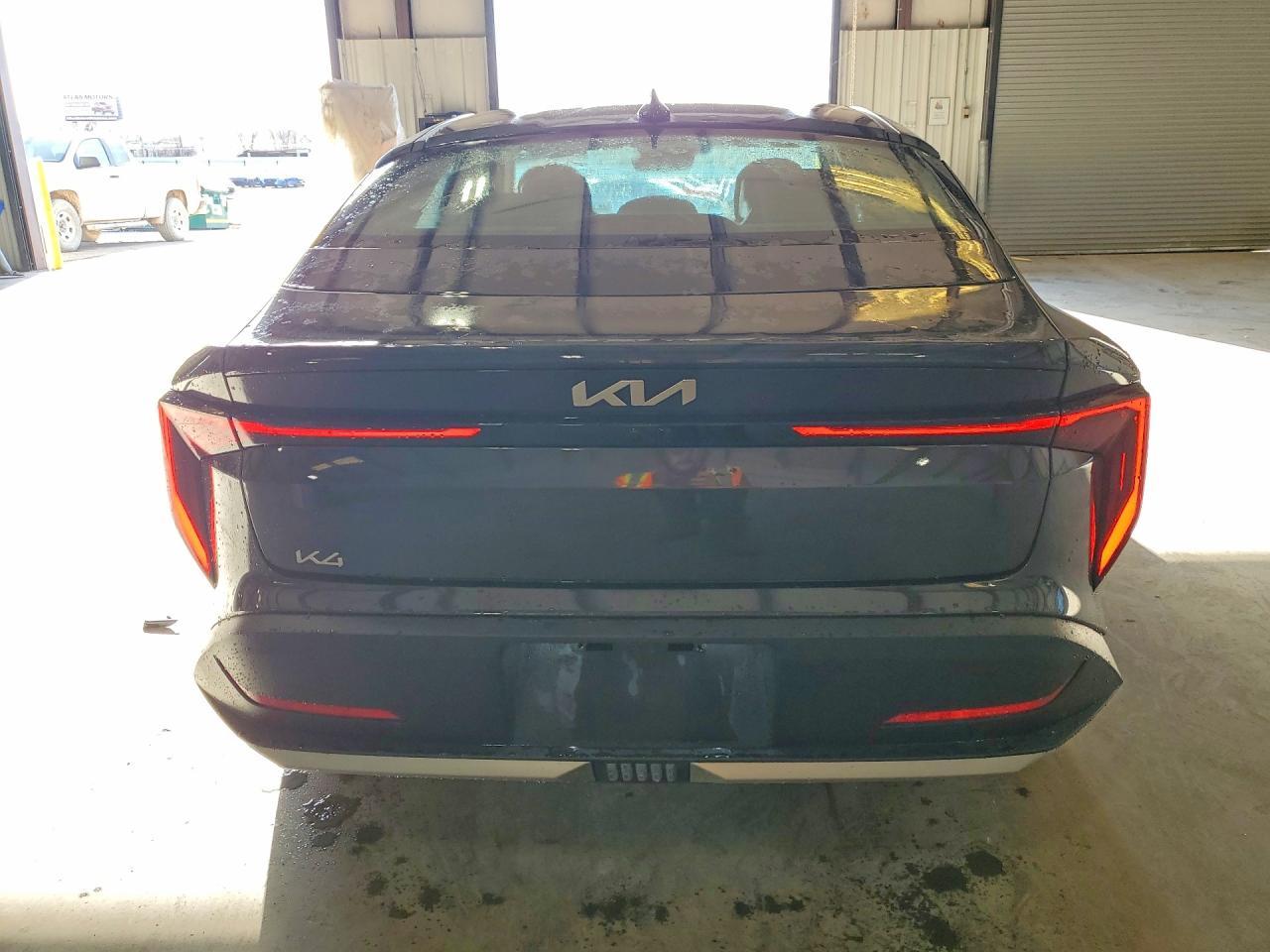 2025 KIA K4