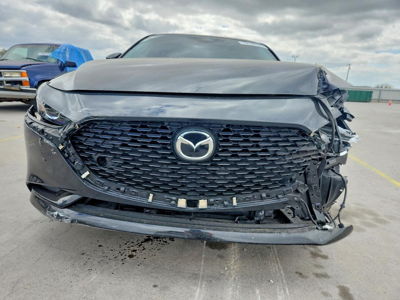 2025 MAZDA 3