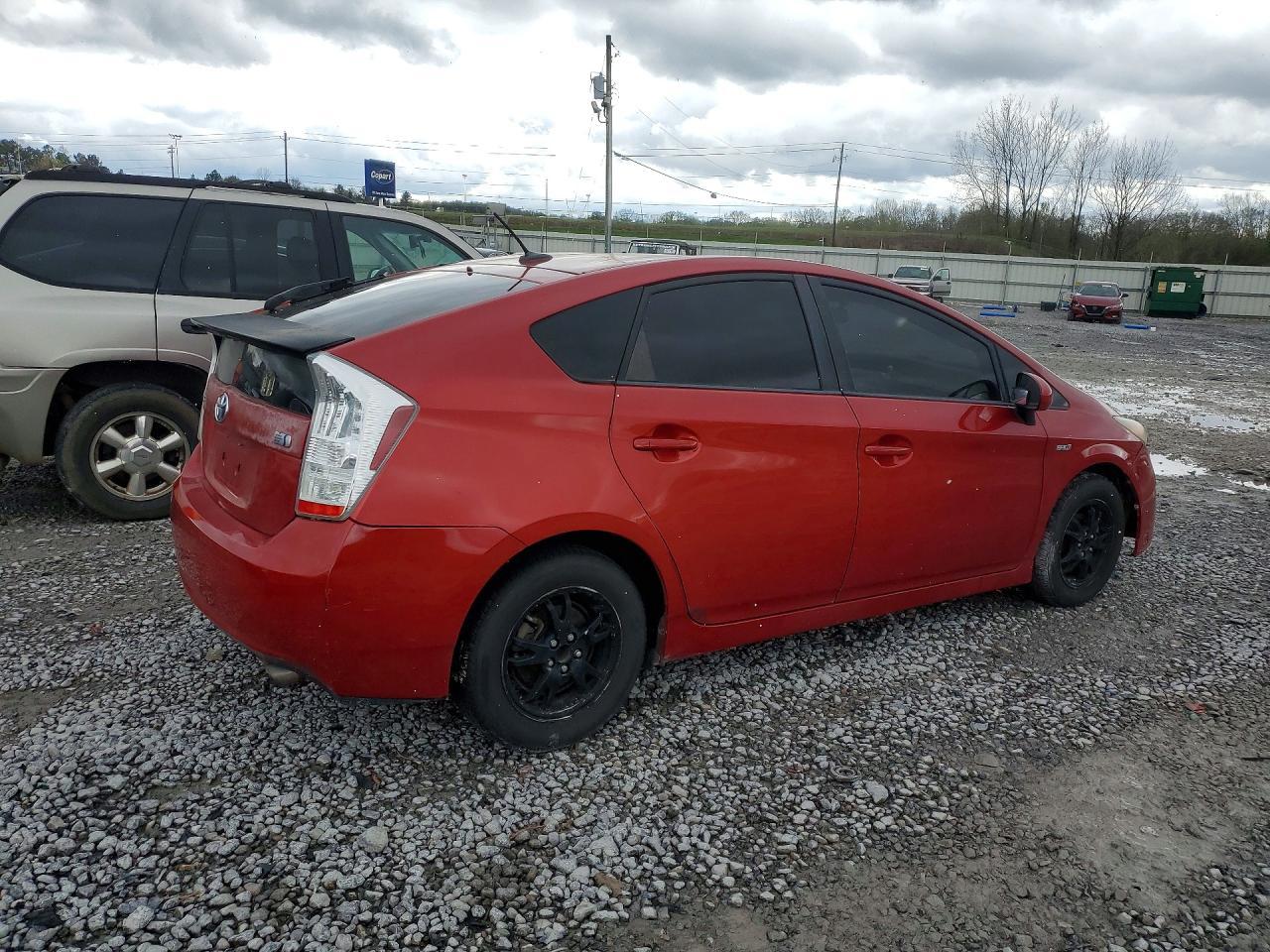 2011 TOYOTA PRIUS